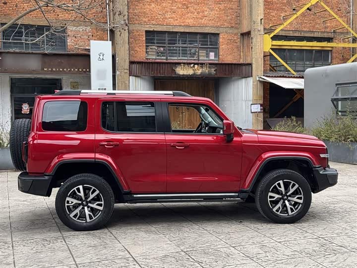 Фото 8 - Tank 300