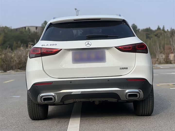 Фото 7 - Mercedes-Benz GLA-Class