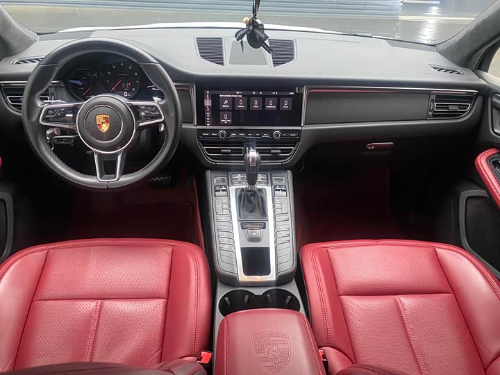 Фото 9 - Porsche Macan