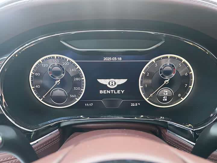 Фото 16 - Bentley Flying Spur