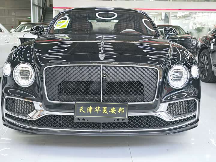 Фото 3 - Bentley Flying Spur