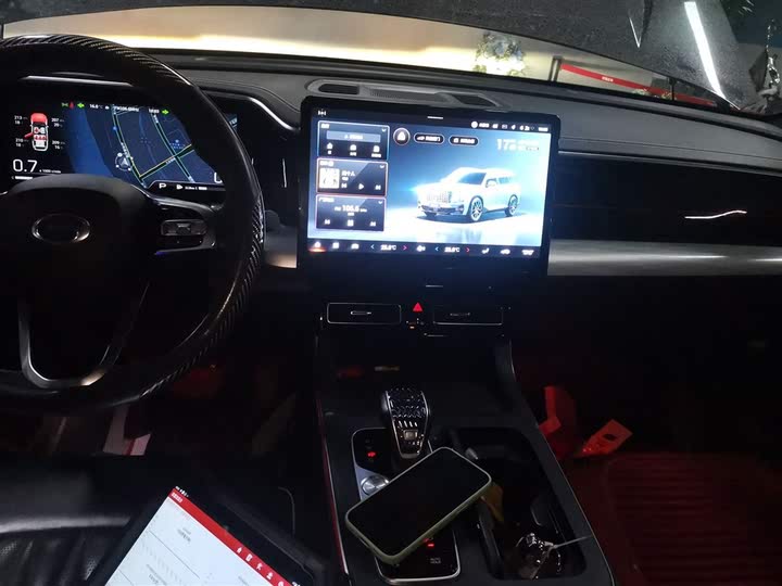 Фото 13 - GAC Trumpchi GS8