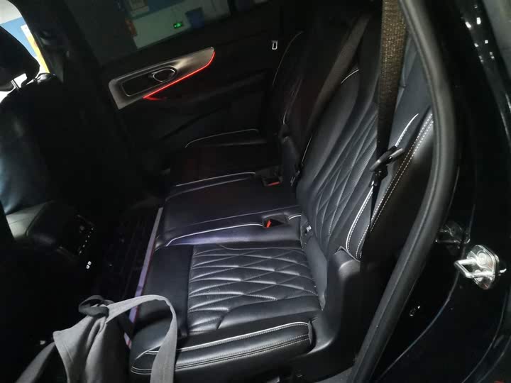 Фото 17 - GAC Trumpchi GS8