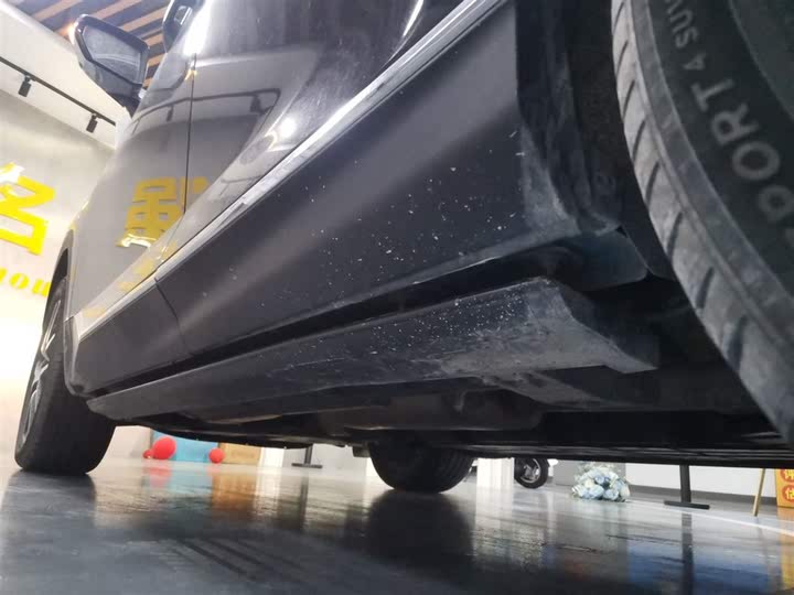 Фото 22 - GAC Trumpchi GS8