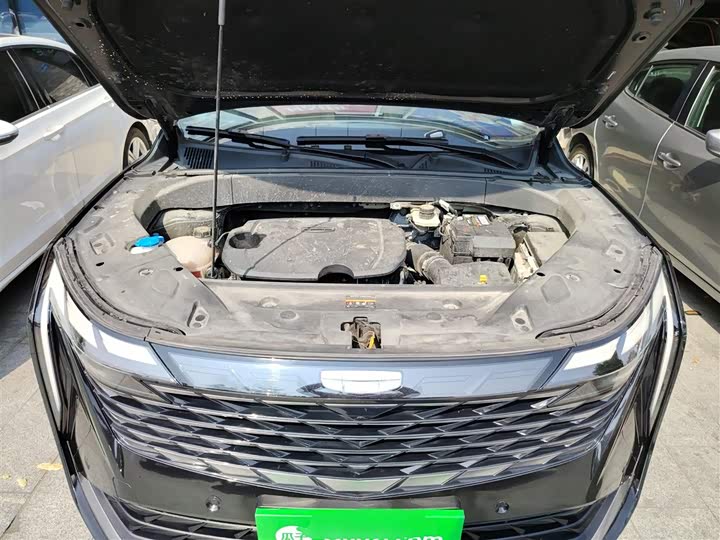 Фото 20 - Geely Atlas L