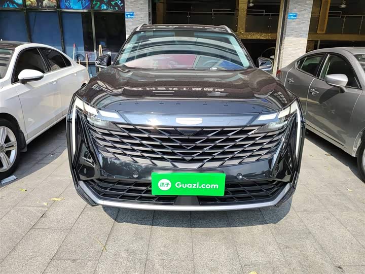 Фото 3 - Geely Atlas L