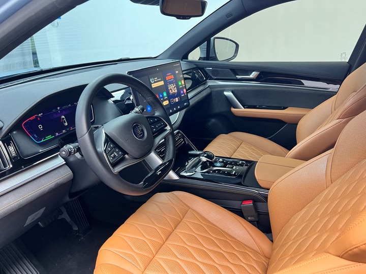 Фото 5 - BYD Tang Hybrid/EV