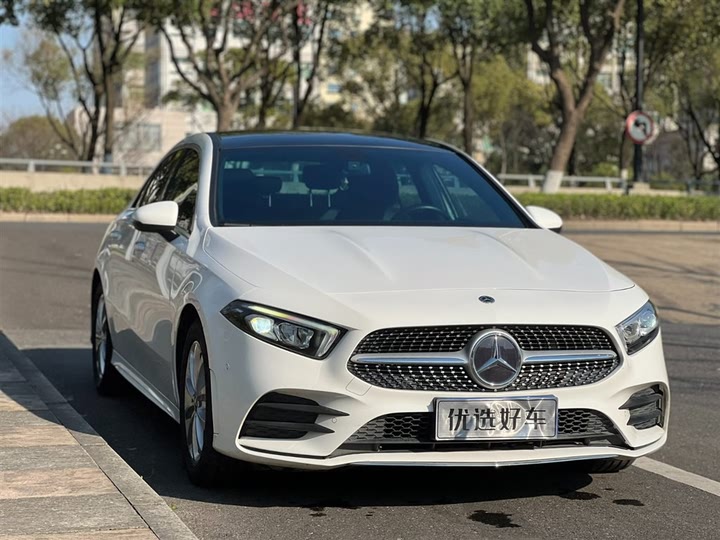 Photo 3 - Mercedes-Benz A-Class