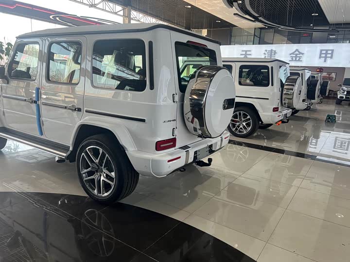 Фото 7 - Mercedes-Benz G-Class AMG