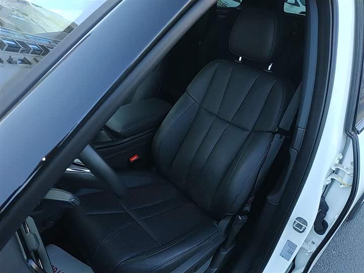 Фото 15 - Nio ES8