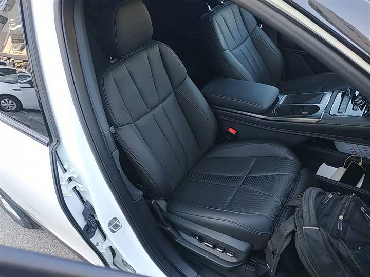 Фото 25 - Nio ES8