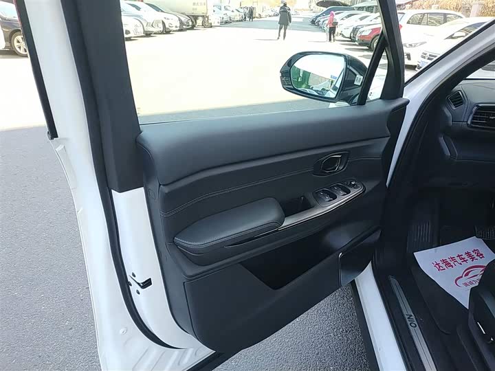 Фото 28 - Nio ES8