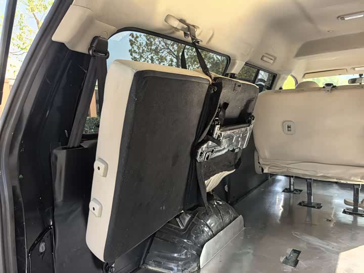 Фото 15 - Dongfeng Forthing Lingzhi M5