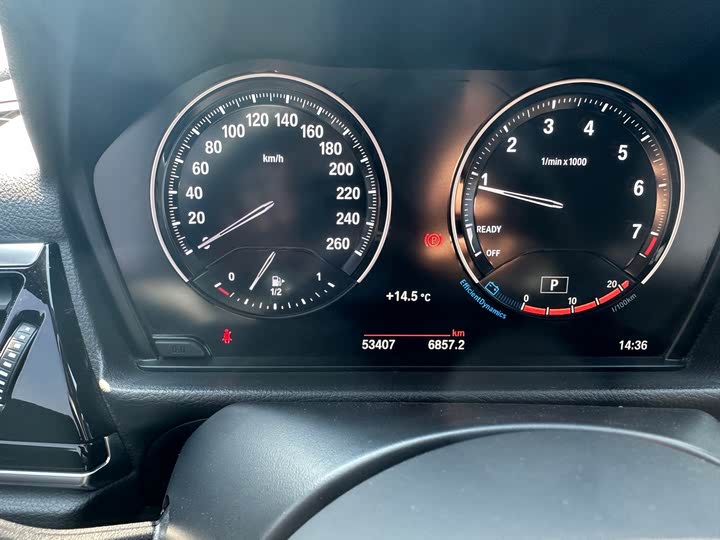 Фото 10 - BMW 1 Series