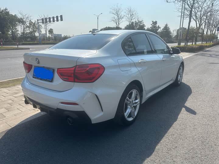 Фото 6 - BMW 1 Series