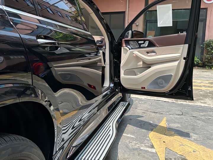 Фото 8 - Mercedes-Benz GLS-Class