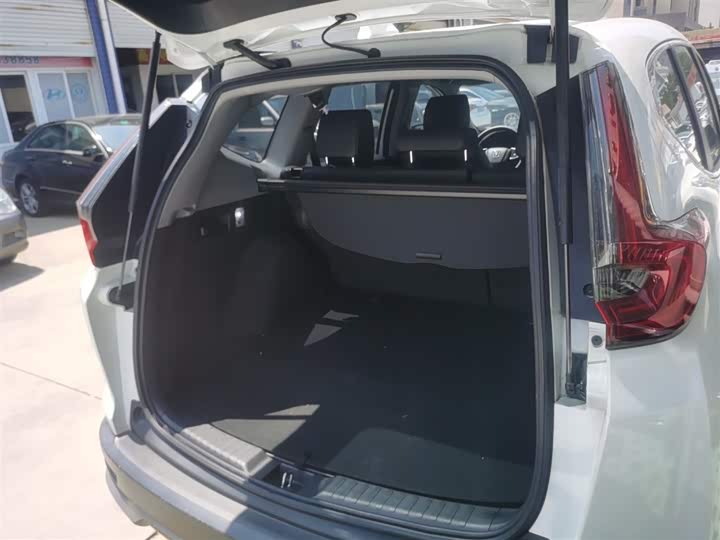 Фото 19 - Honda CR-V