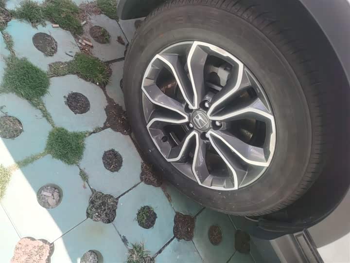 Фото 30 - Honda CR-V