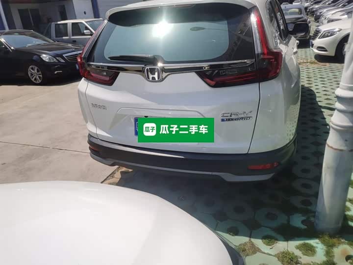 Фото 6 - Honda CR-V