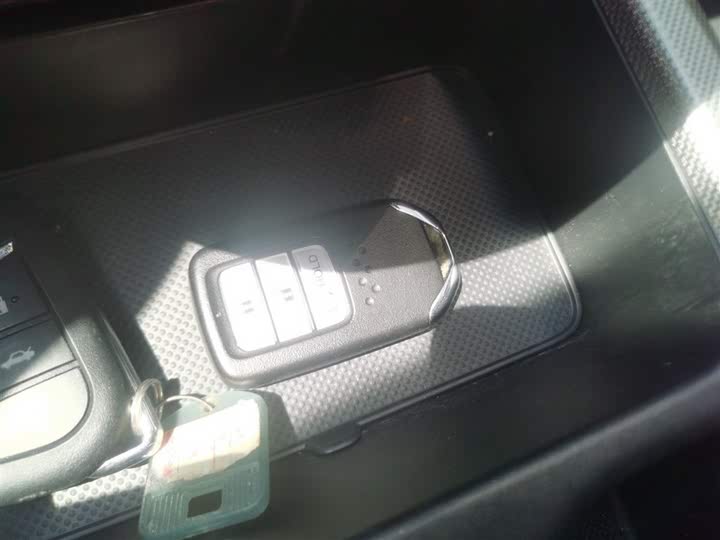 Фото 9 - Honda CR-V