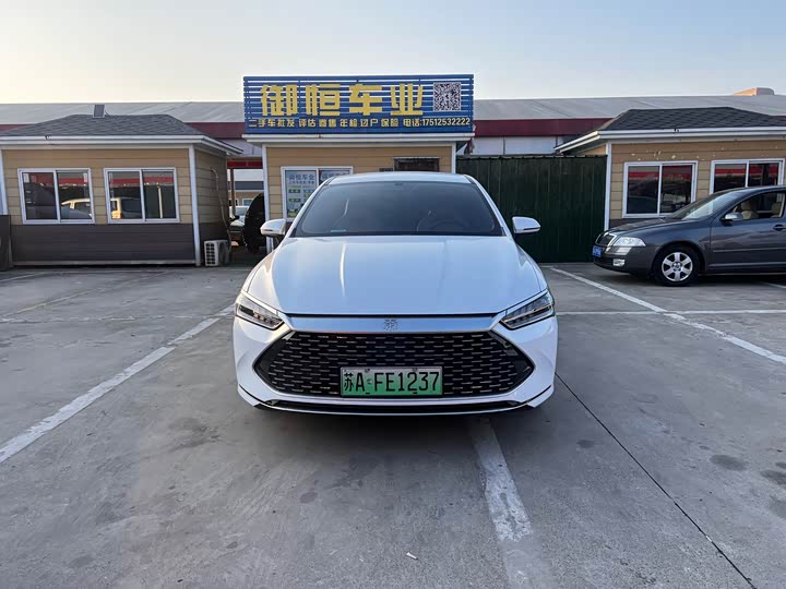 Фото 1 - BYD Qin Plus