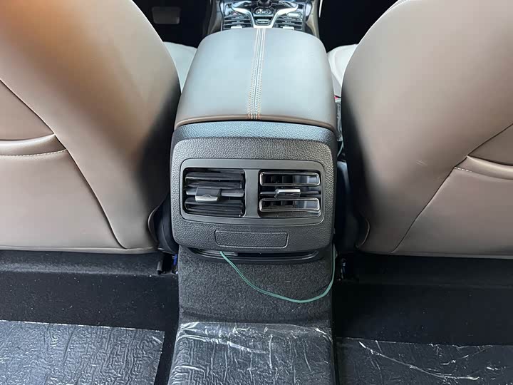 Фото 12 - BYD Qin Plus