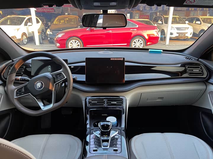 Фото 13 - BYD Qin Plus