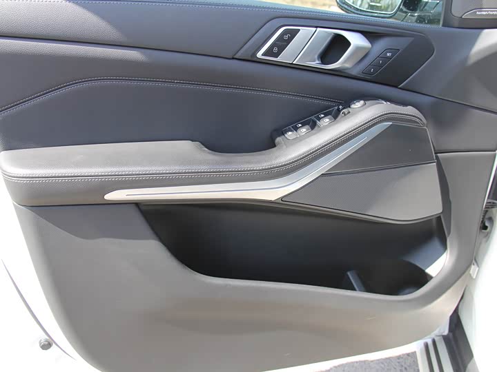 Фото 10 - BMW X5