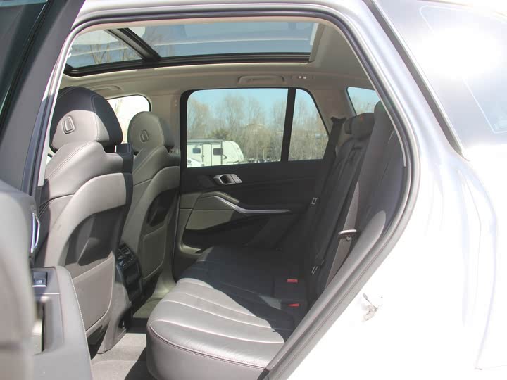 Фото 14 - BMW X5