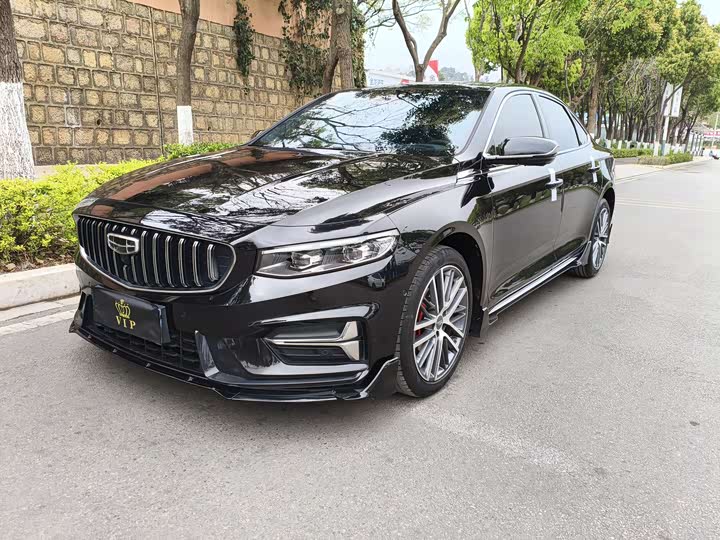 Фото 1 - Geely Preface