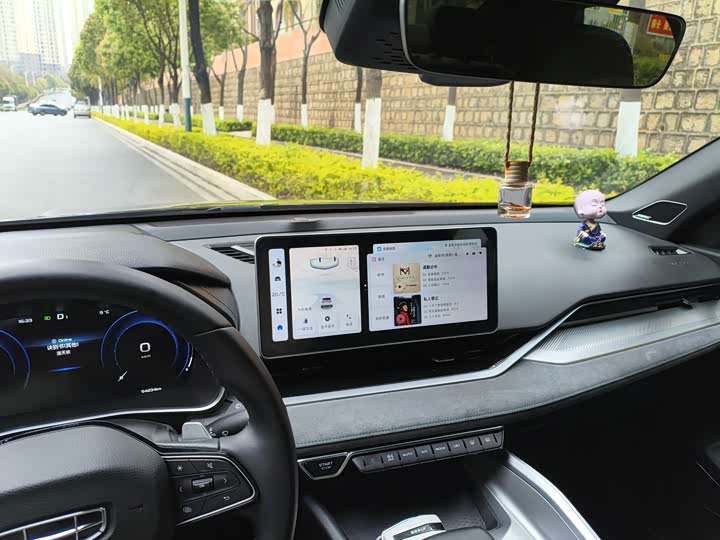 Фото 18 - Geely Preface