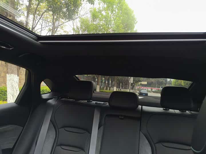 Фото 19 - Geely Preface