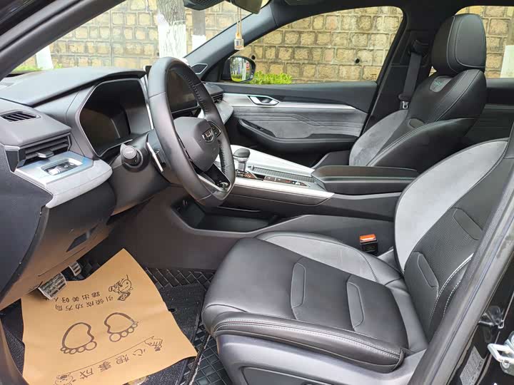 Фото 5 - Geely Preface