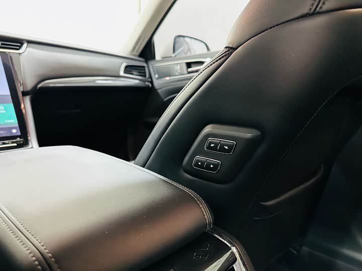 Фото 24 - Ford Taurus