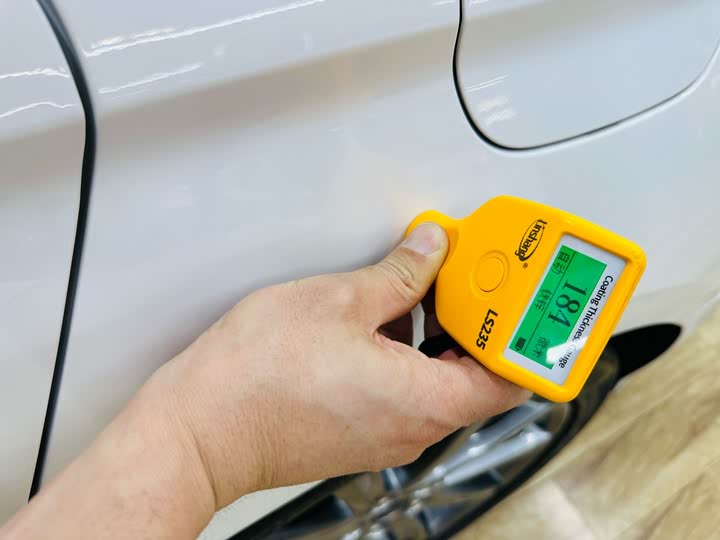 Фото 31 - Ford Taurus