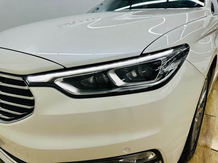 Фото 37 - Ford Taurus