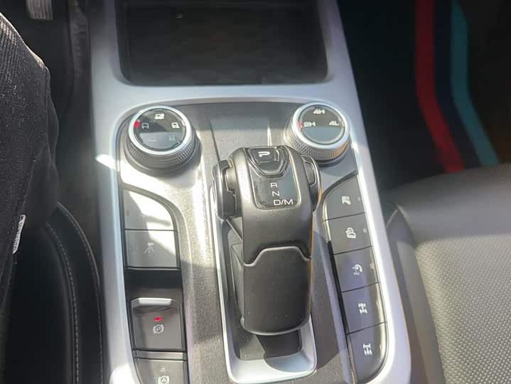 Фото 10 - Tank 300