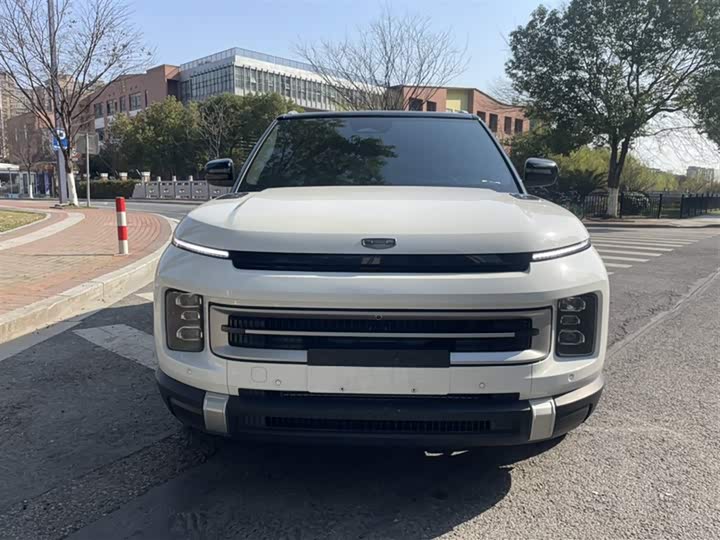 Фото 26 - Geely Icon