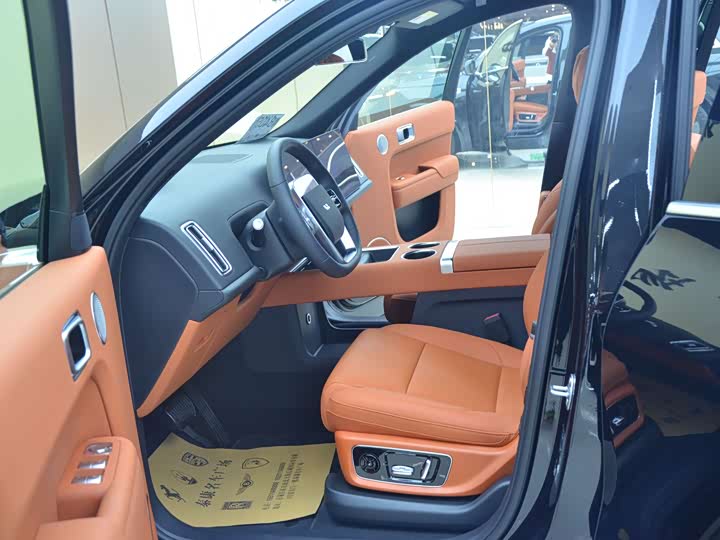 Фото 4 - LiXiang L8