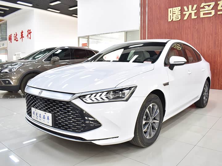 Фото 1 - BYD Qin Plus