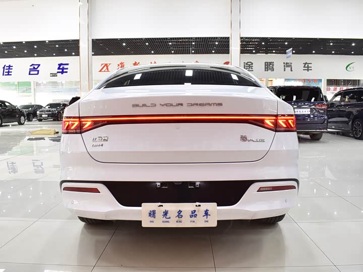 Фото 9 - BYD Qin Plus