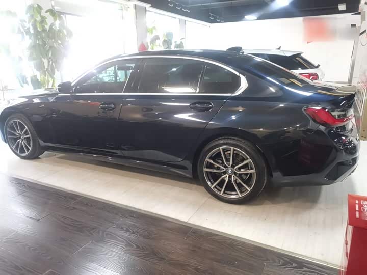 Фото 13 - BMW 3 Series