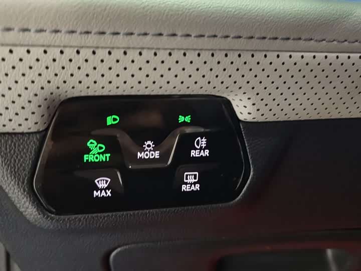 Photo 7 - Volkswagen Teramont X