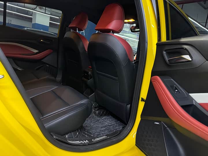 Фото 12 - MG Motor 5