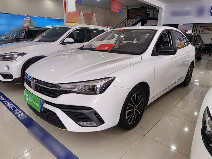 Фото 2 - Roewe i5