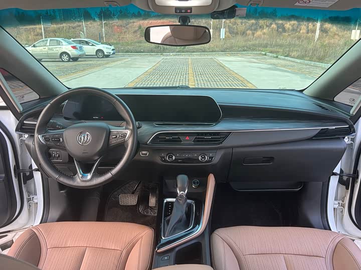 Фото 10 - Buick GL6