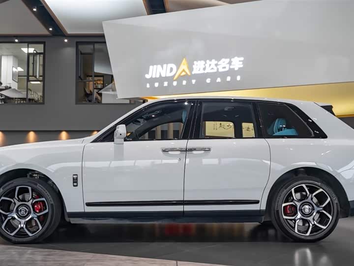 Фото 5 - Rolls-Royce Cullinan