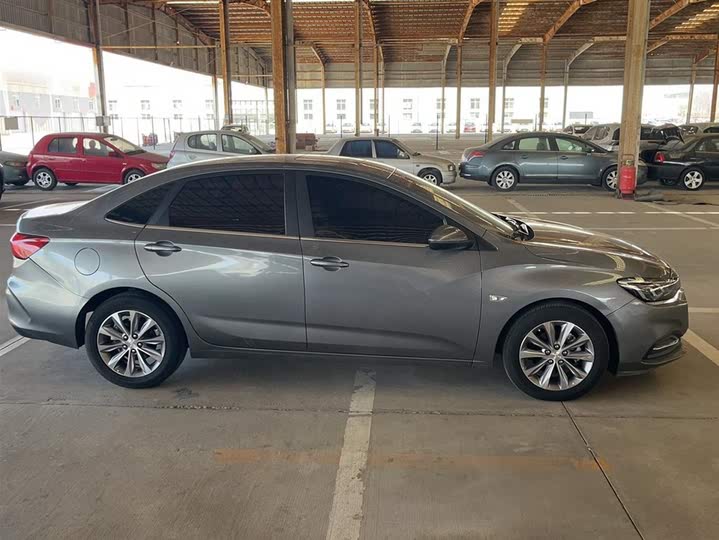 Фото 4 - Chevrolet Monza