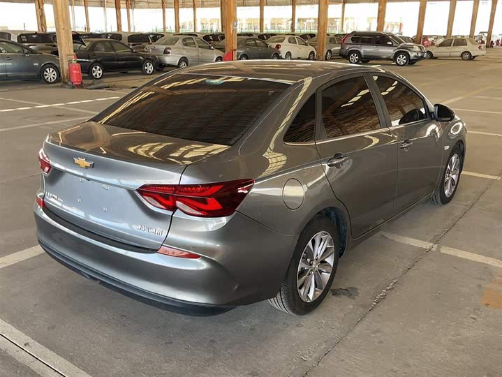 Фото 5 - Chevrolet Monza