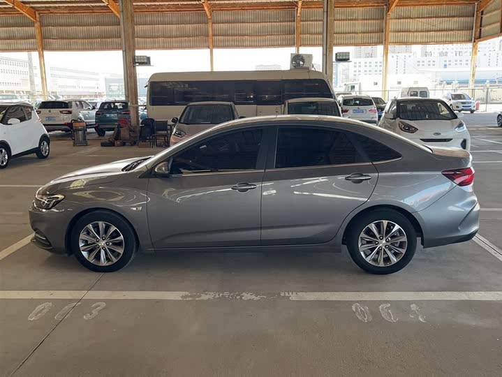 Фото 7 - Chevrolet Monza